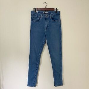 Levi’s Premium Women’s 721 High Rise Skinny Jeans Size 30
